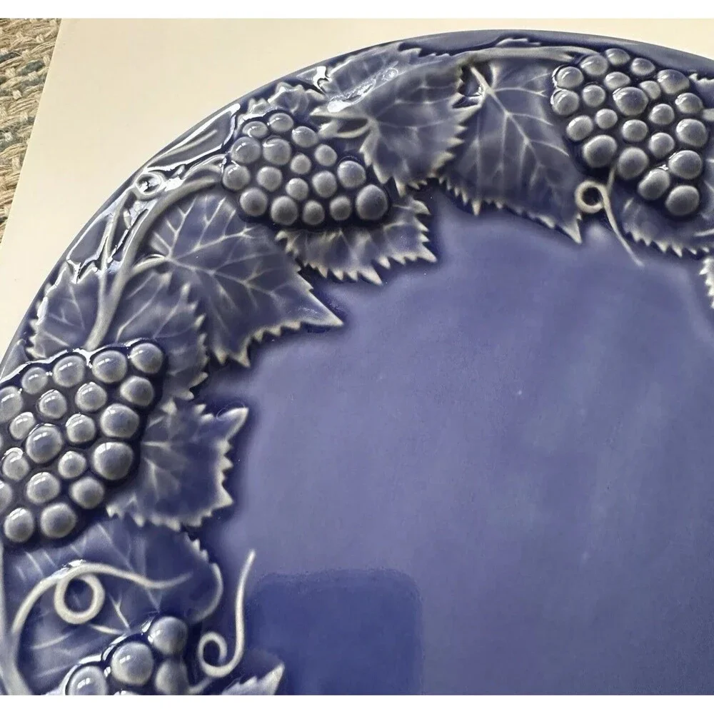 Set Of 2 Bordallo Pinheiro Cobalt Blue Grapes, Vine, Leaves 9.4” Luncheon Plates